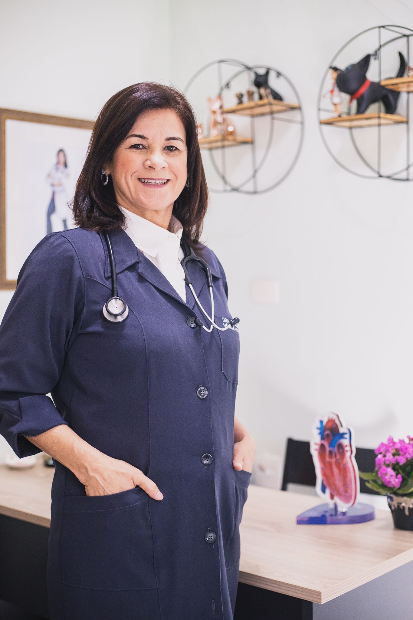 Dra. Sirlei Manzan — Cardiologista e Pneumologista no Centro Veterinário Sirlei Manzan - Uberlândia